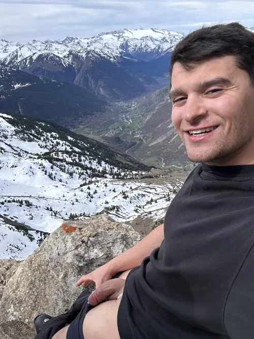 perfect views and perfect cumshot, everything was recorded