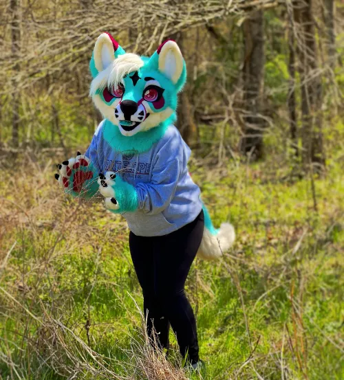 Public suiting part 3!? 0w0