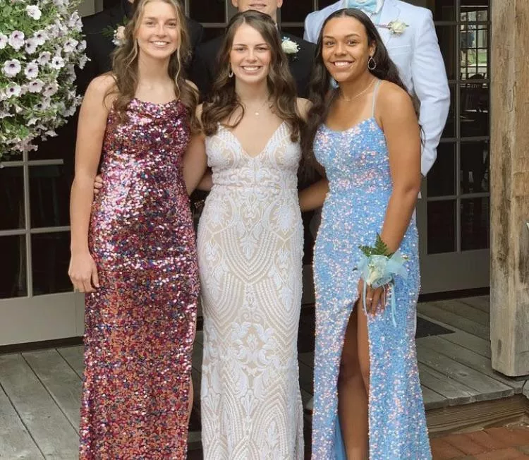 Rank prom baddies on how good they sucked dick after the dance 