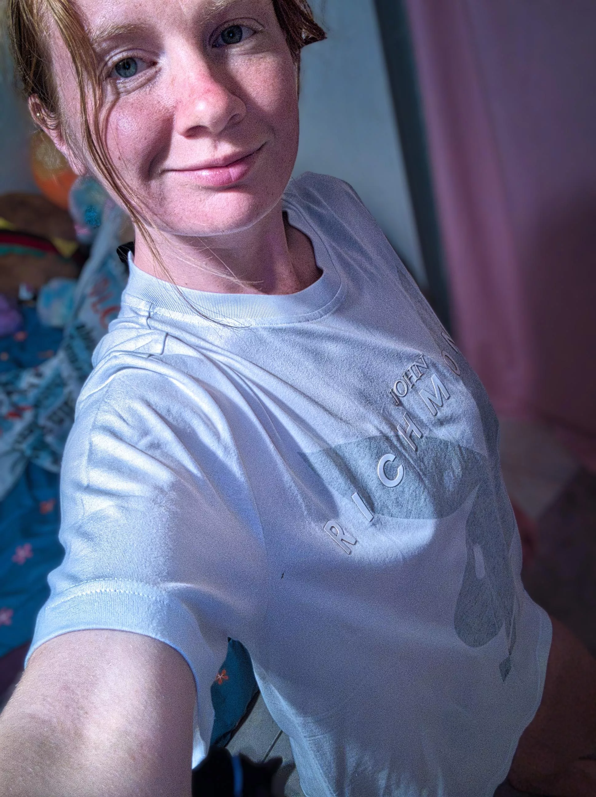 Scarlet letters of love and lust @redlilyrose19