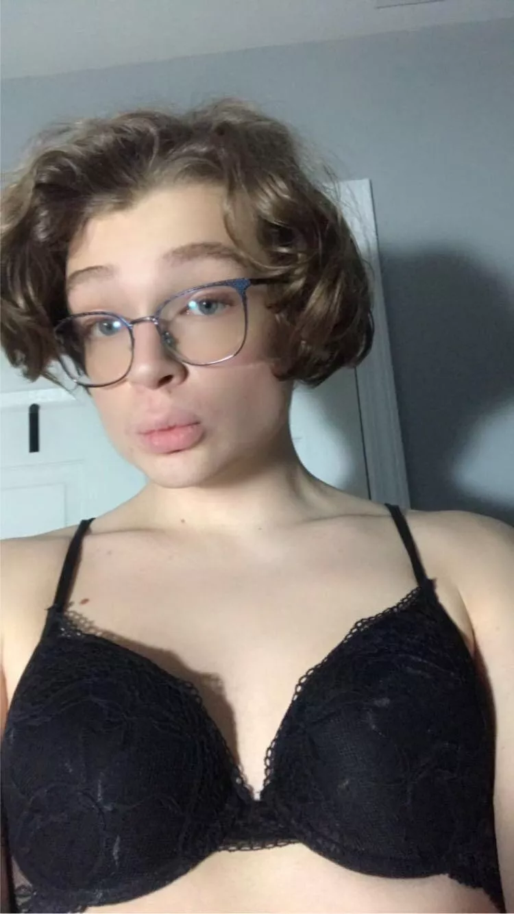 Sissy slut in training 