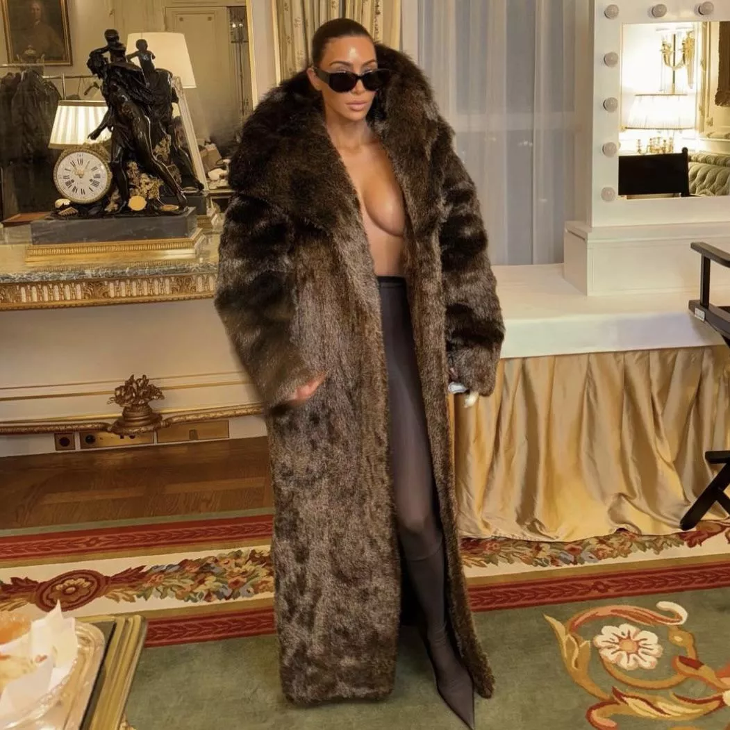 Taking her ex husband’s new wife’s style for herself 