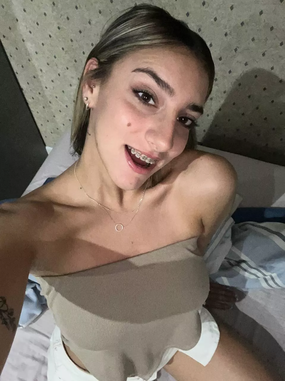 The most comfortable crop top ever, I hope it looks cute on me too