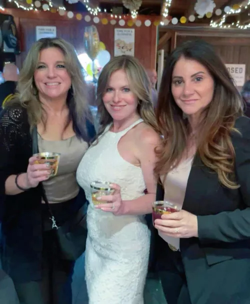 Three local milfs💯🔥