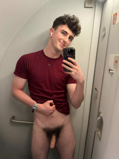 Wanna join me in the mile high club? 😁✈️
