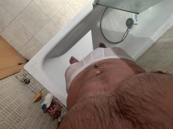 Wet and hairy👅😈