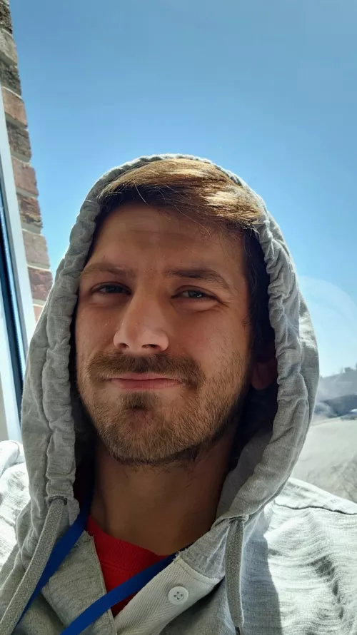 Who wants to be my date for the eclipse?