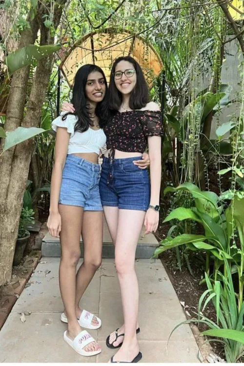 Who’s better looking [2]