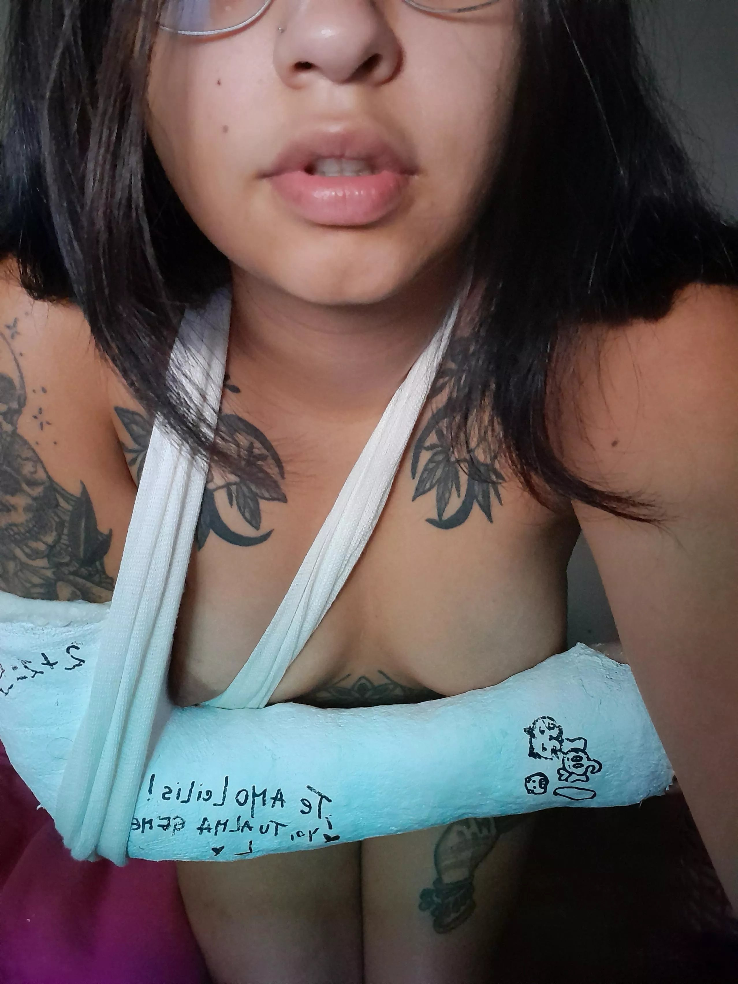 Would u still hit from the back even with my arm like this?