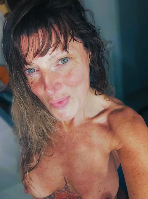 Would you dump me at my old age ? Someone did...