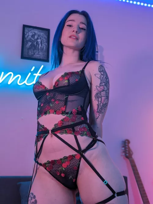 You’ve seduced your alt French bestie, what’s next? 