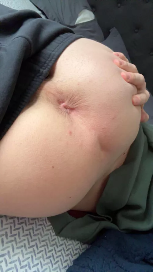 (19m gay) As Marie Antoinette once said…