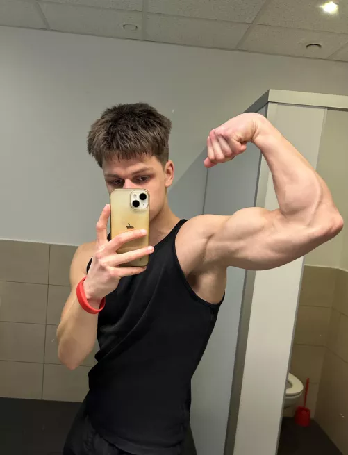 (19)Would you taste it?