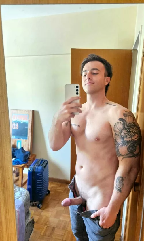 [21] I haven't had sex in 3 months I need it 🥵