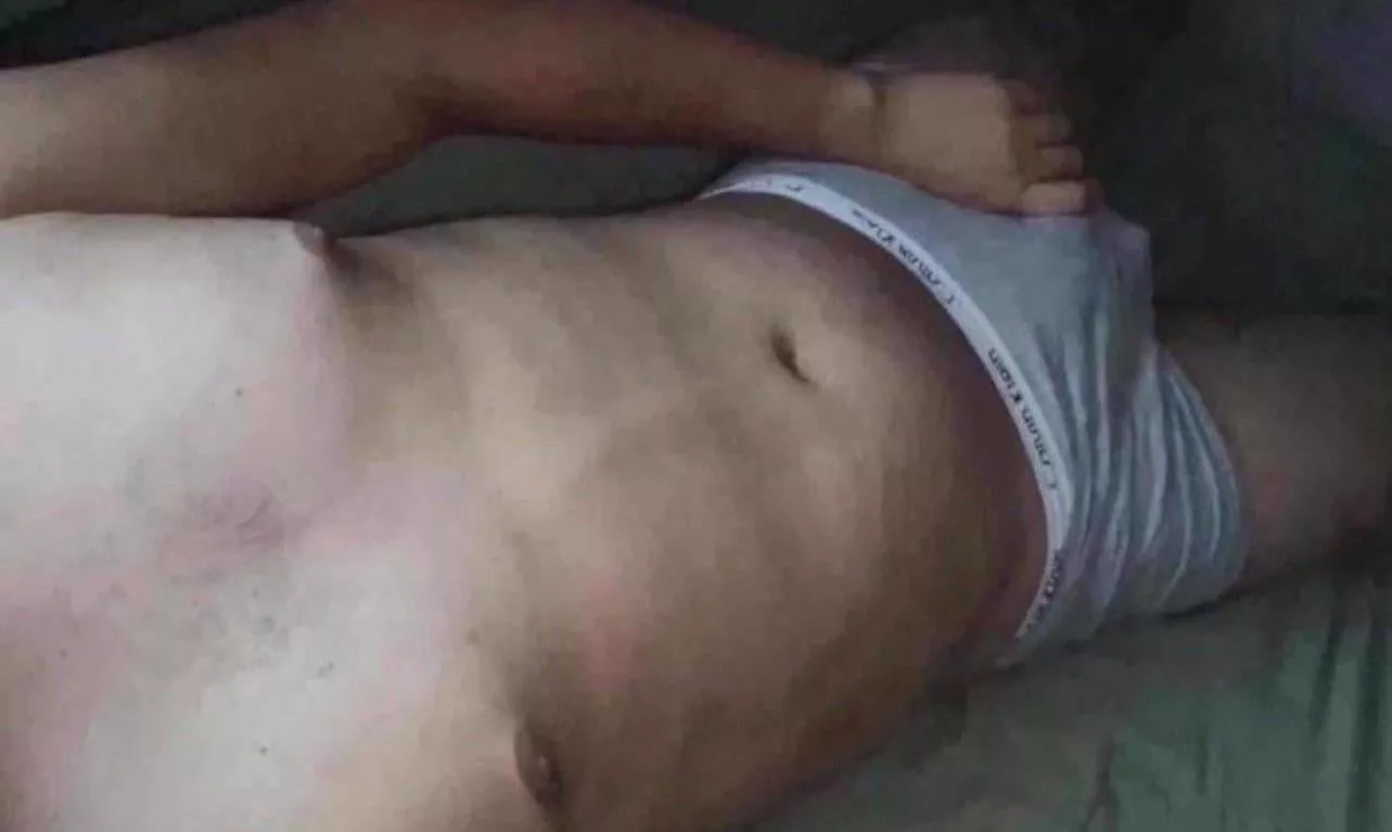 28 uk, dom top, looking for subs to obey me and show their kinks 22+ asl and pic needed jamiet948