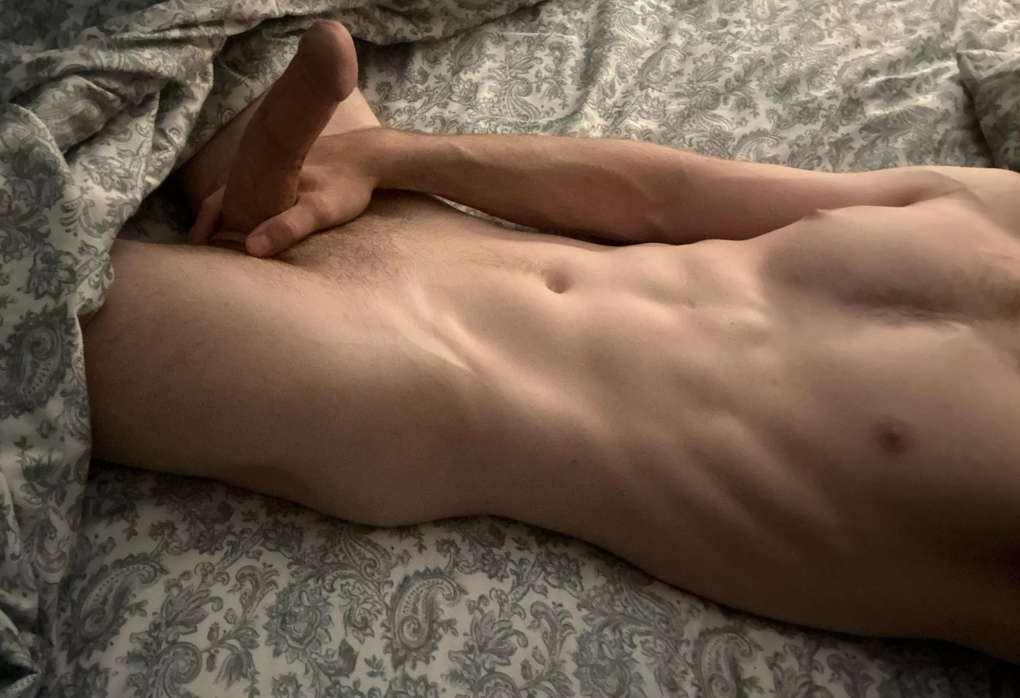 37 daddy looking for needy twink bttms sc casedad_24