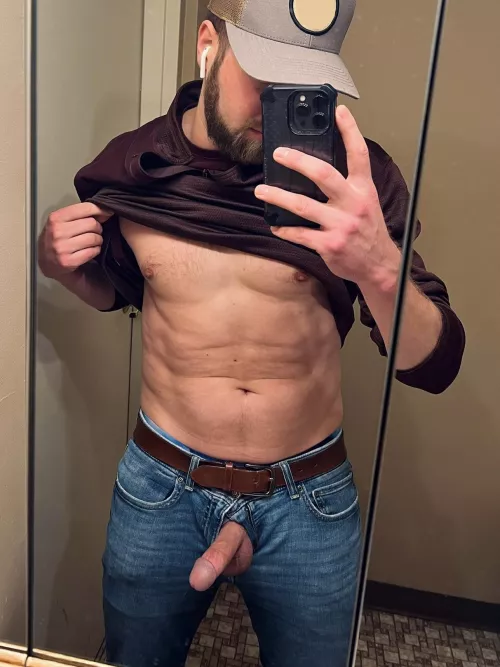 A dad in blue jeans (36)