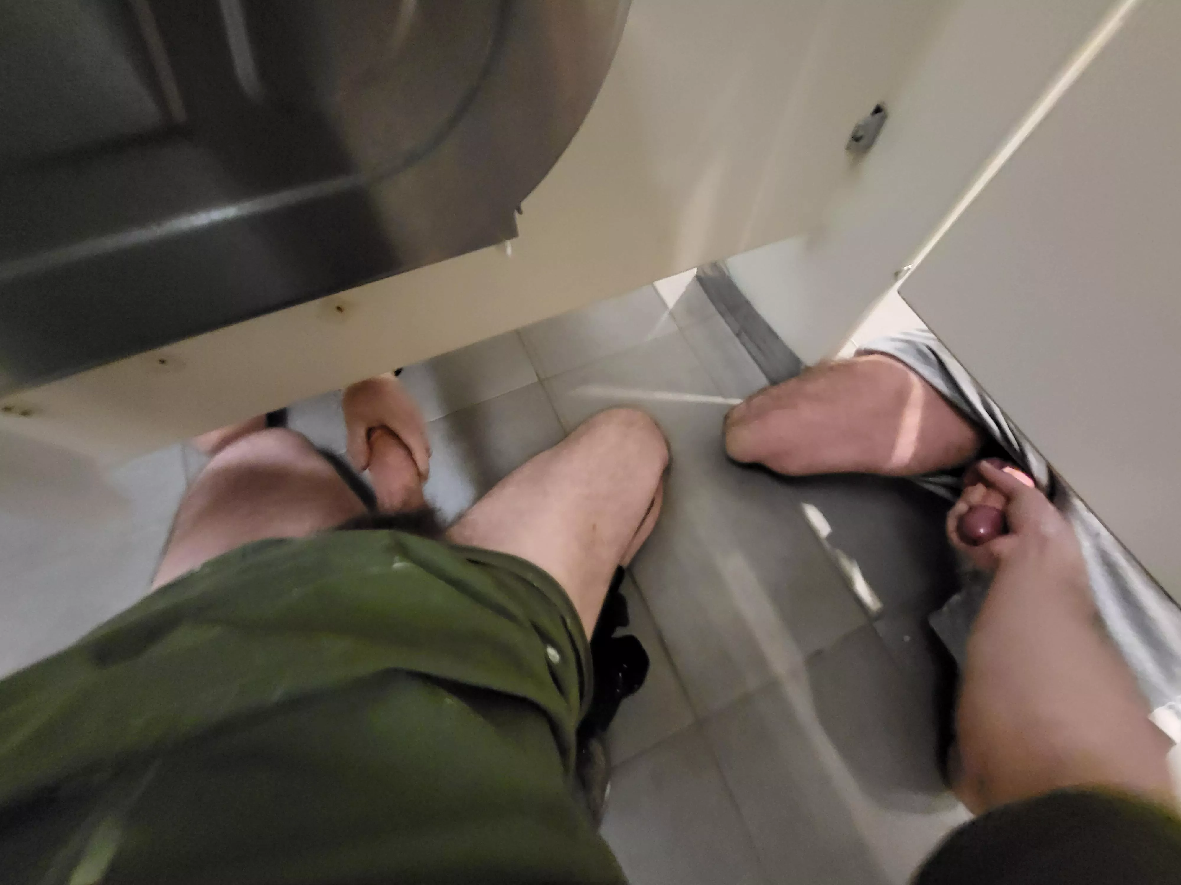 Always nice having a third appear while playing under the stalls.