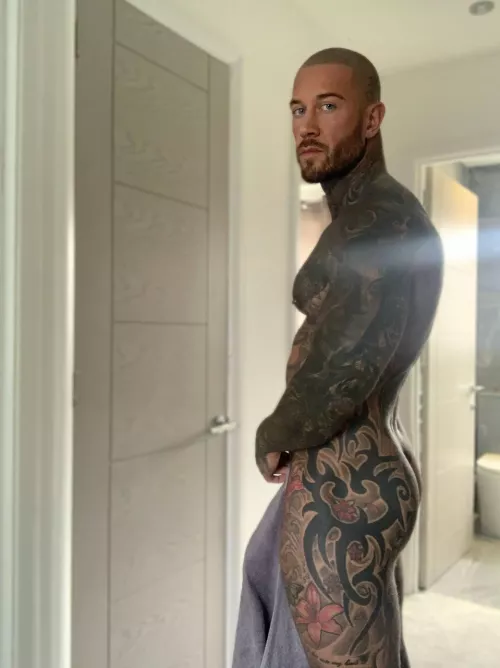 Ass is looking real nice today, don't you think?