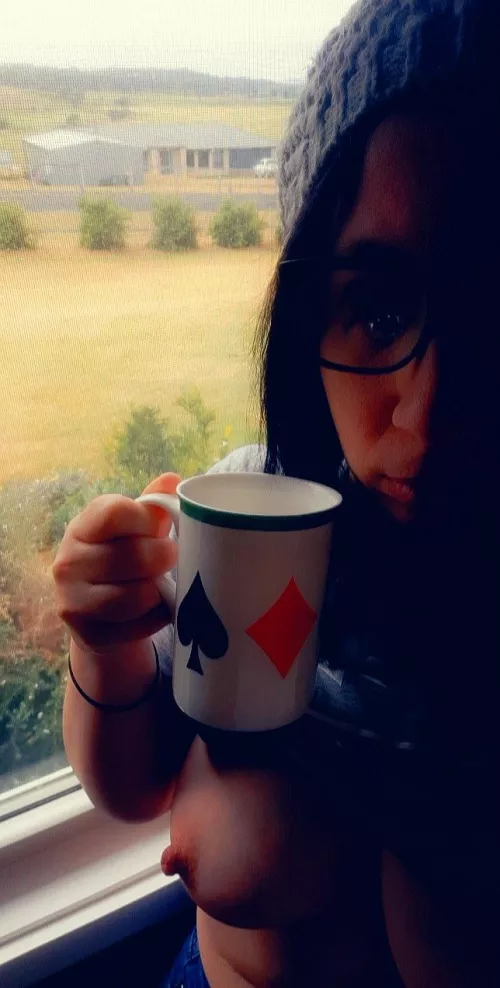 Come for the coffee. Stay for the view 😊