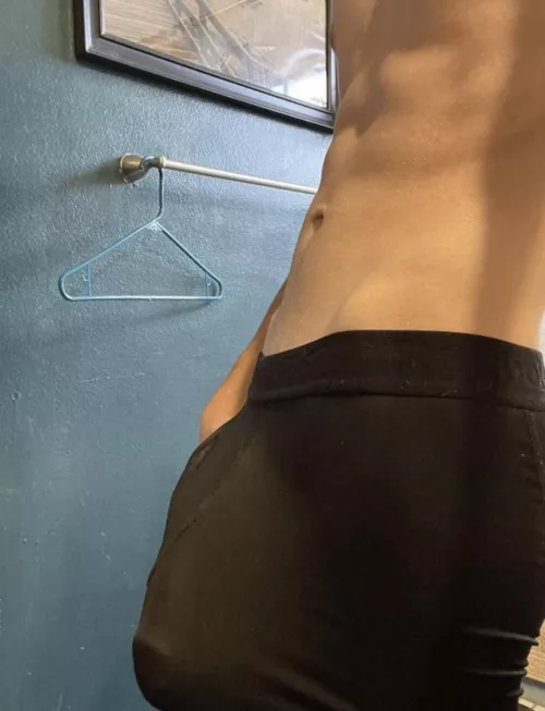 Dm to see what’s underneath :)