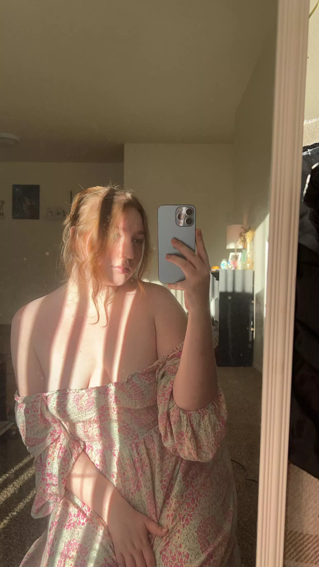 felt so pretty in my dress today😇💖☀️