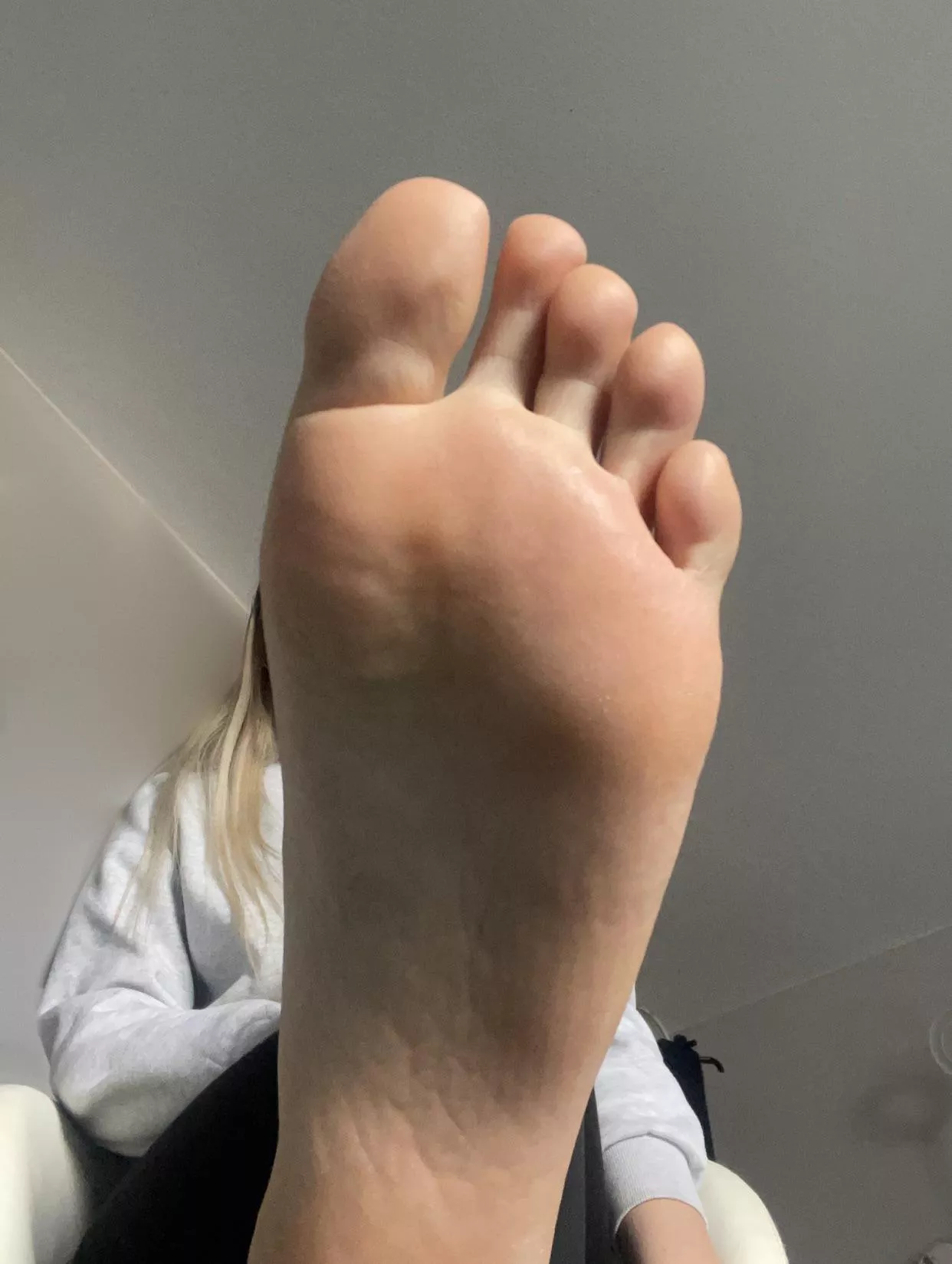 First post here, do you wanna lick them?
