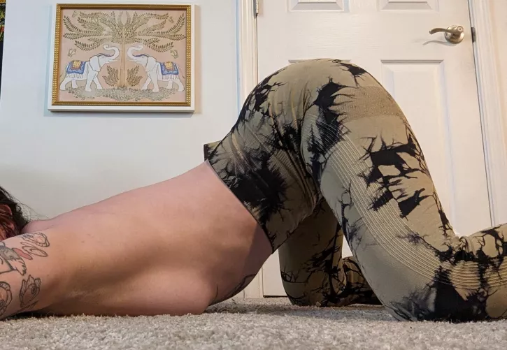 Fuck me from behind, just like this