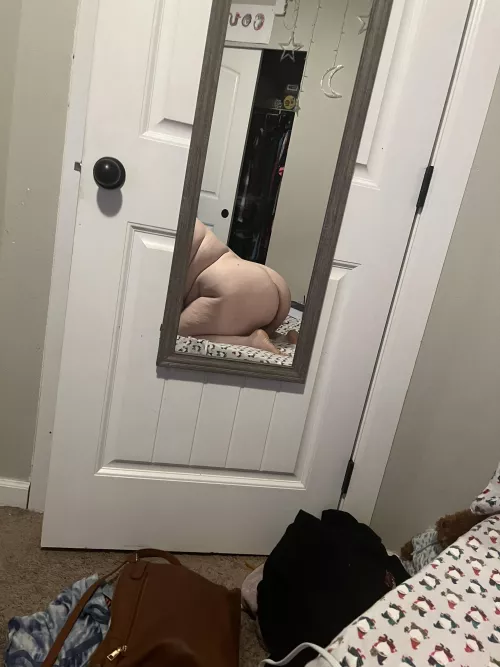 I can’t help but admire this ass of mine