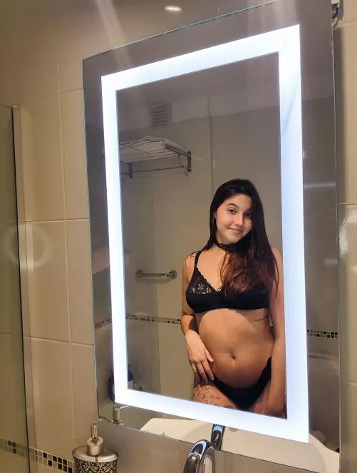 I'm just a 19yo fuckdoll