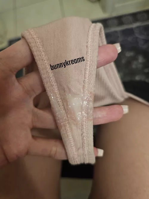 I'm ovulating, want a lick?