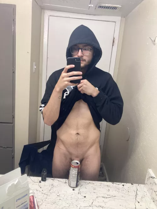 is this the right way to ask your gym bro for a “workout”? (23)