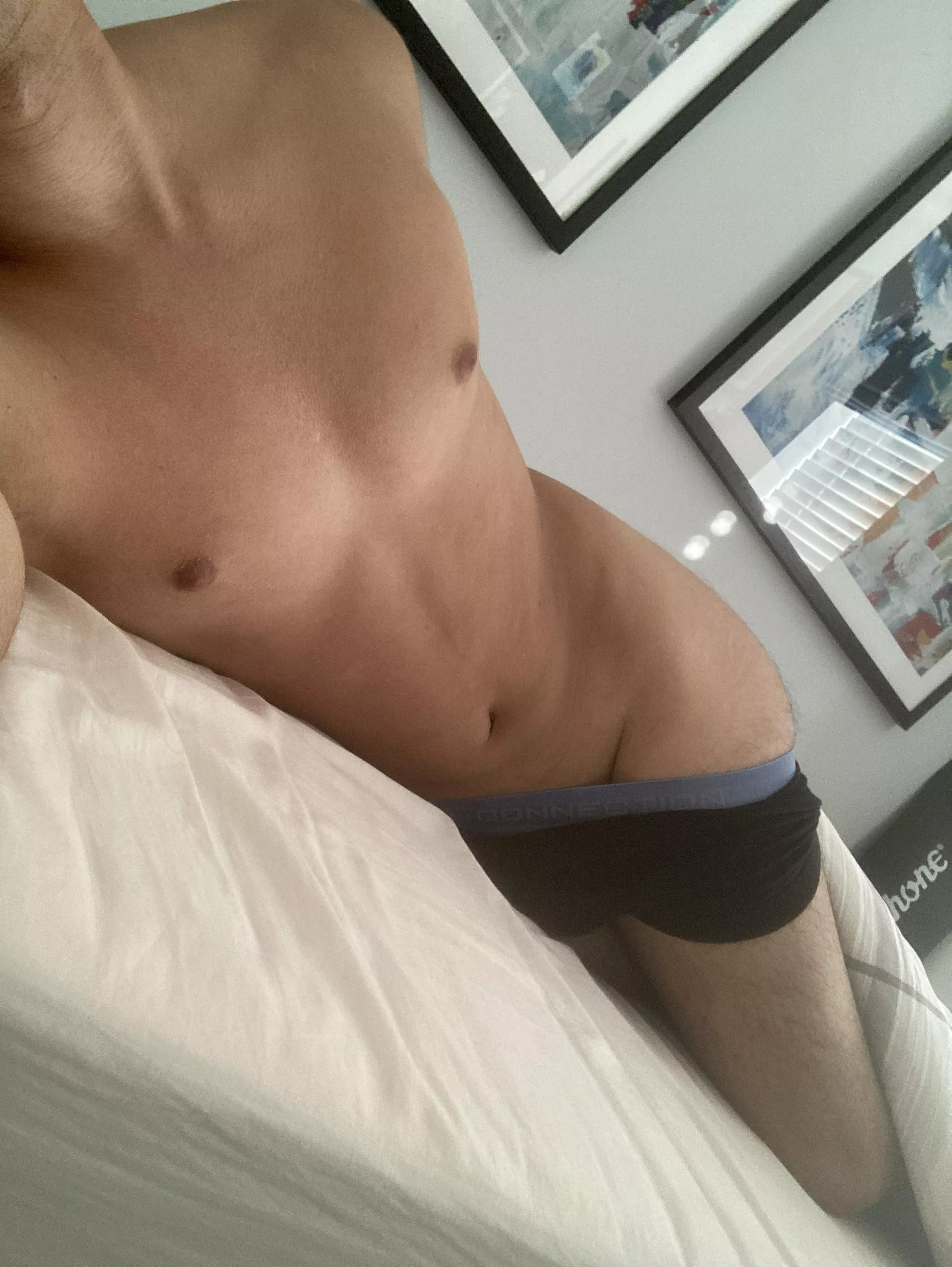 I’ve been told I’m a twink but what do you think?