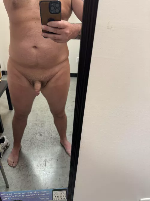 M40 6’1” 225lbs too small?