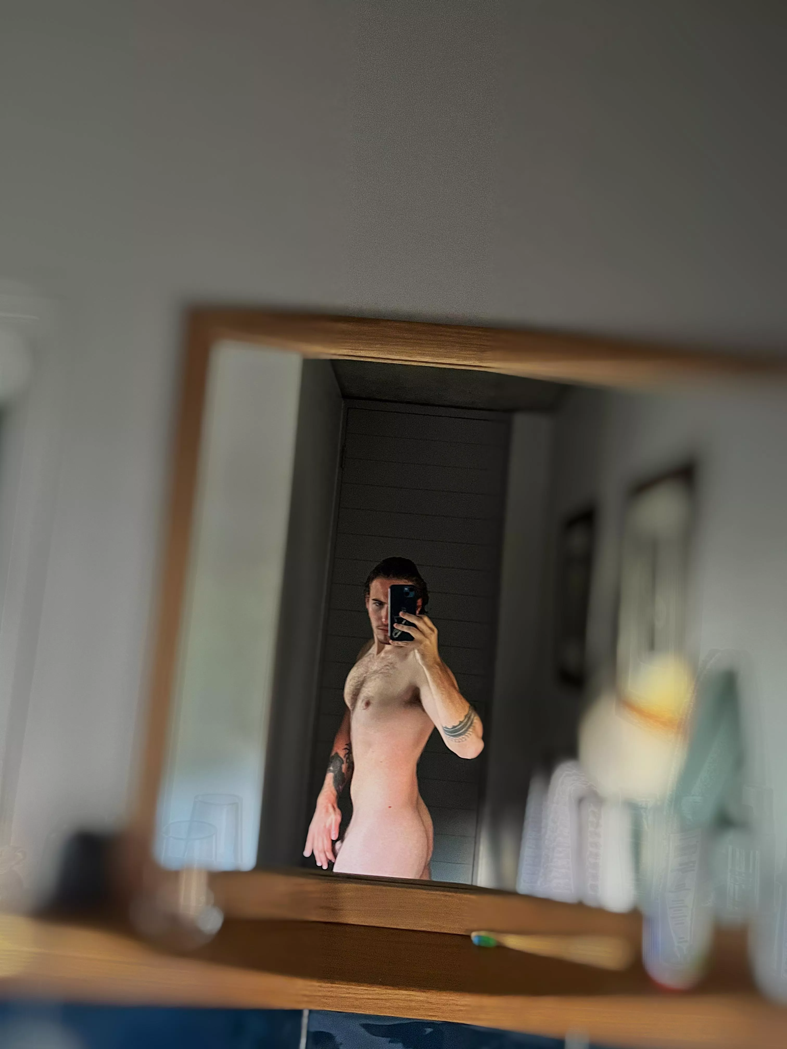 Mandatory post-workout mirror pic