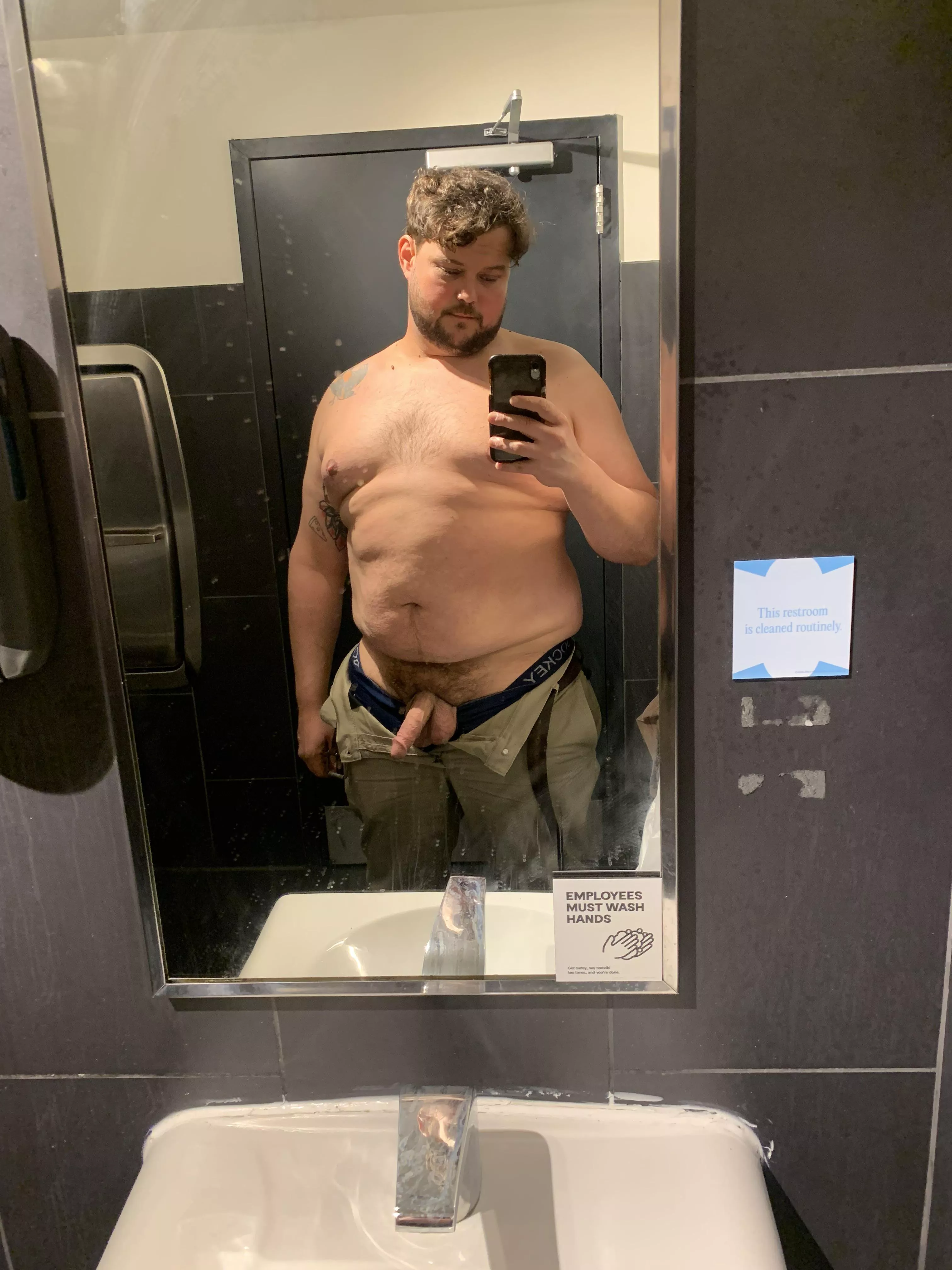 Meet me in the bathroom?