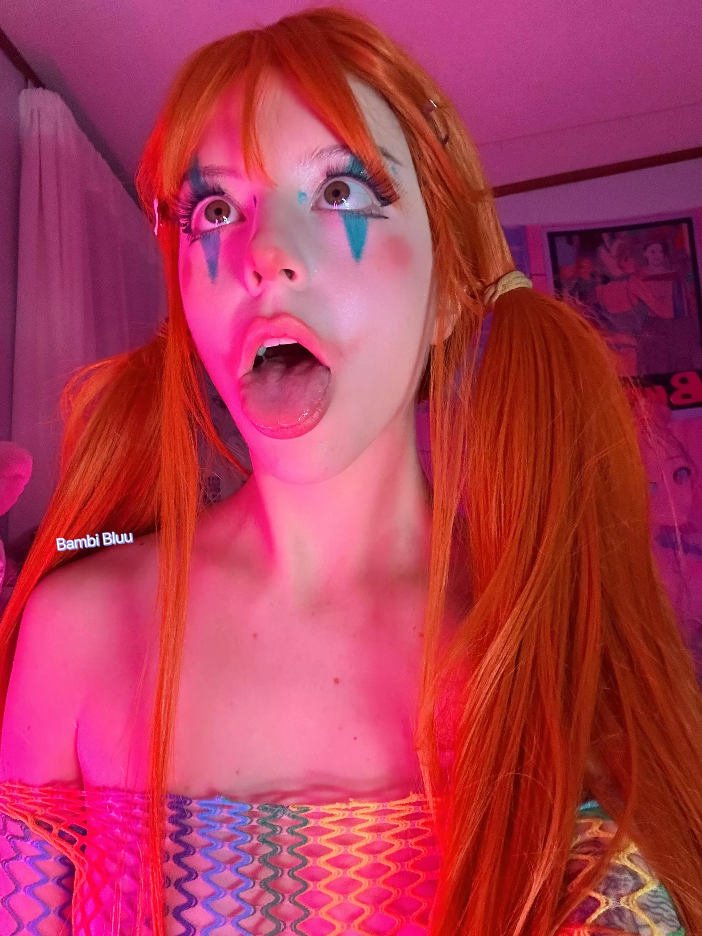 Neon for the gooners 😛👅🤡