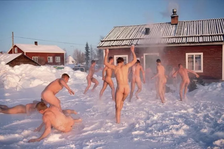 Quick cool off in the snow