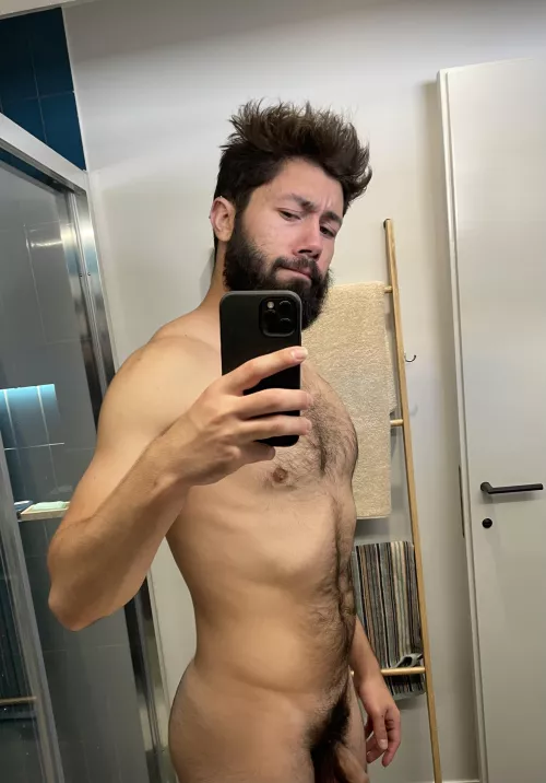 Ran a mile and then weightlifting, who wants a sniff?⚡️