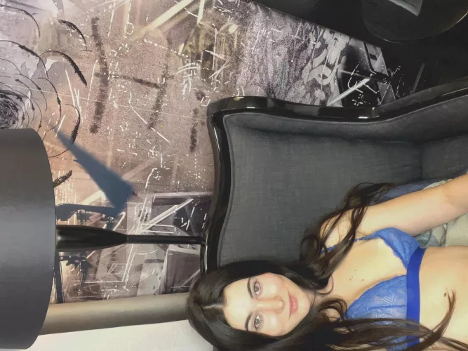  To fuck me, would you compromise your marriage? 