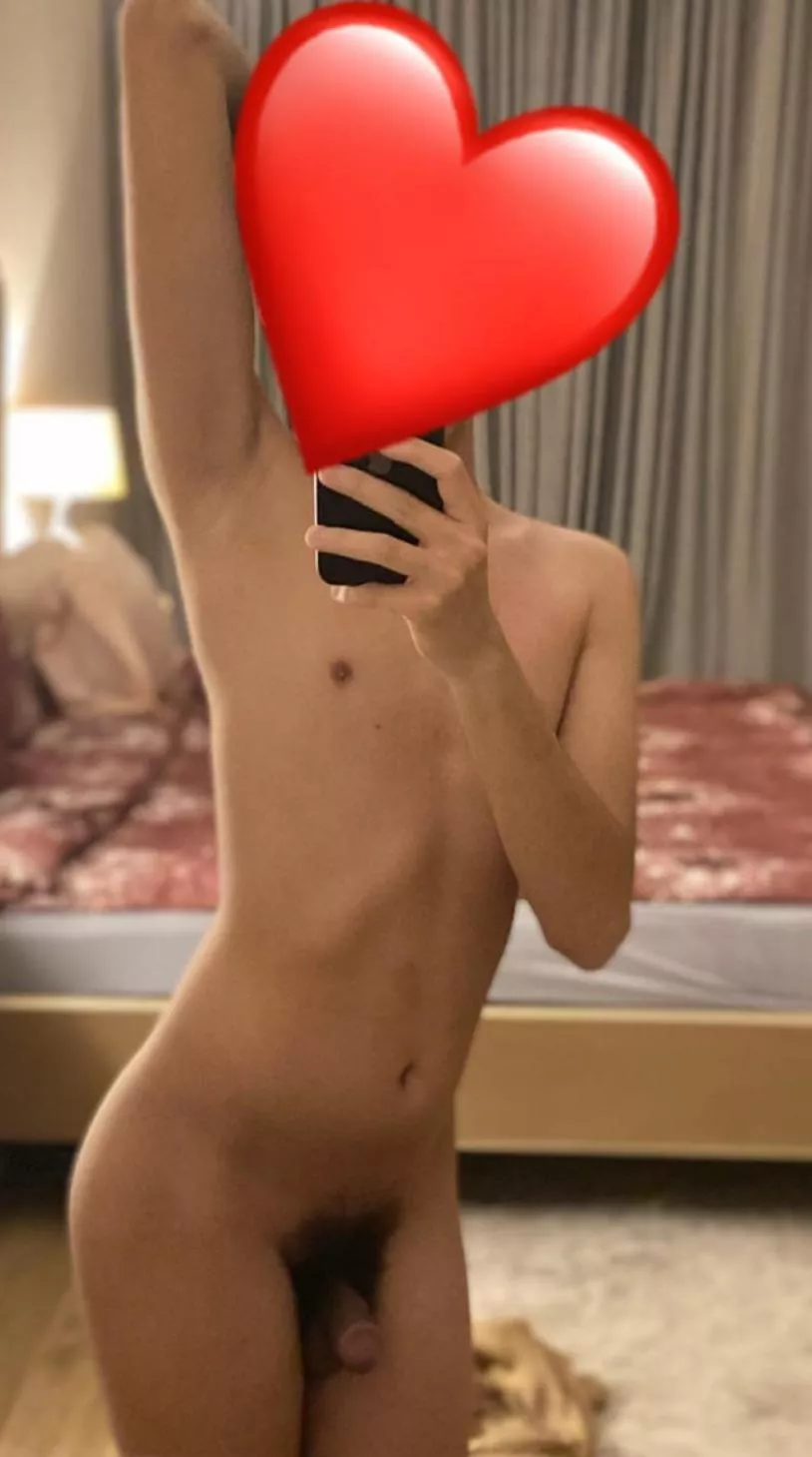 What would you do if You found me in your room like this 😏