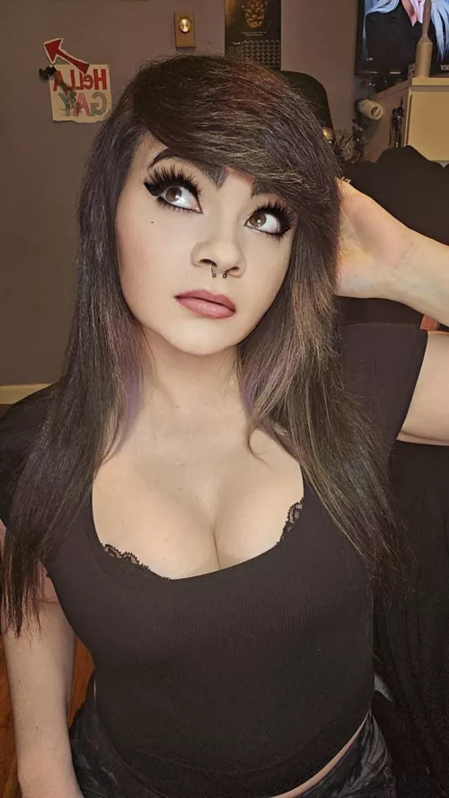 Whats your bedroom fantasy? ;) [OP]