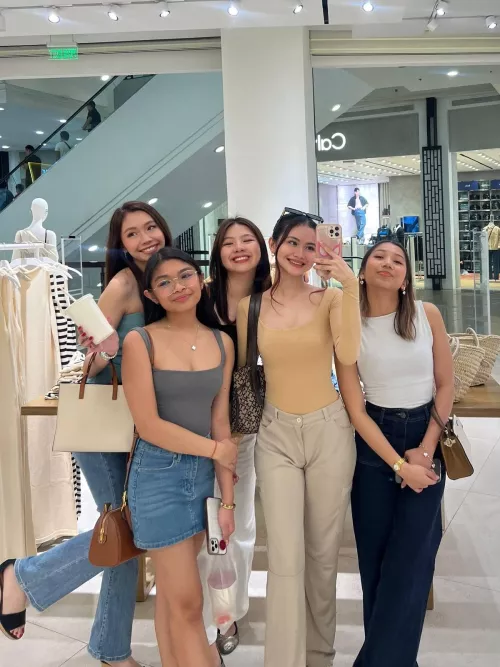 which university girl you fuckin? 