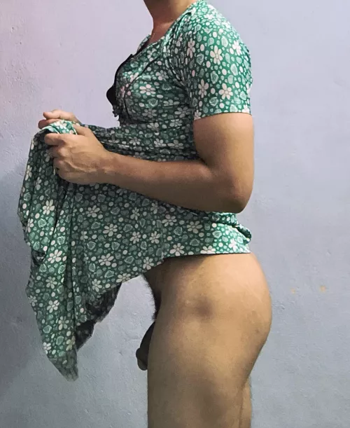 Who wants to bend me over 