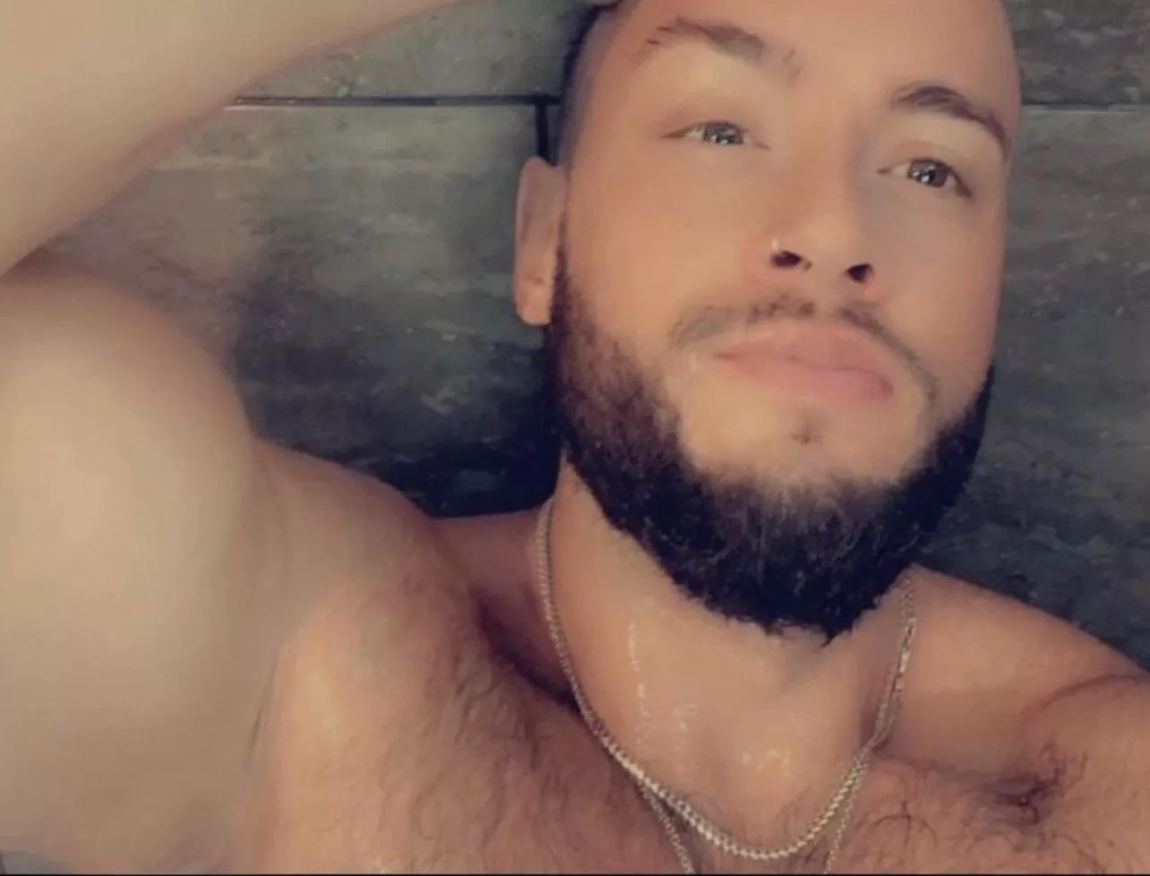 You know where to find me. Don’t keep me waiting.  (33) 