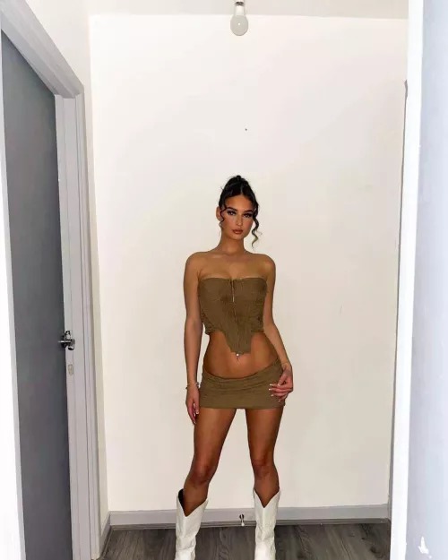 18 am i too young to be sexy?