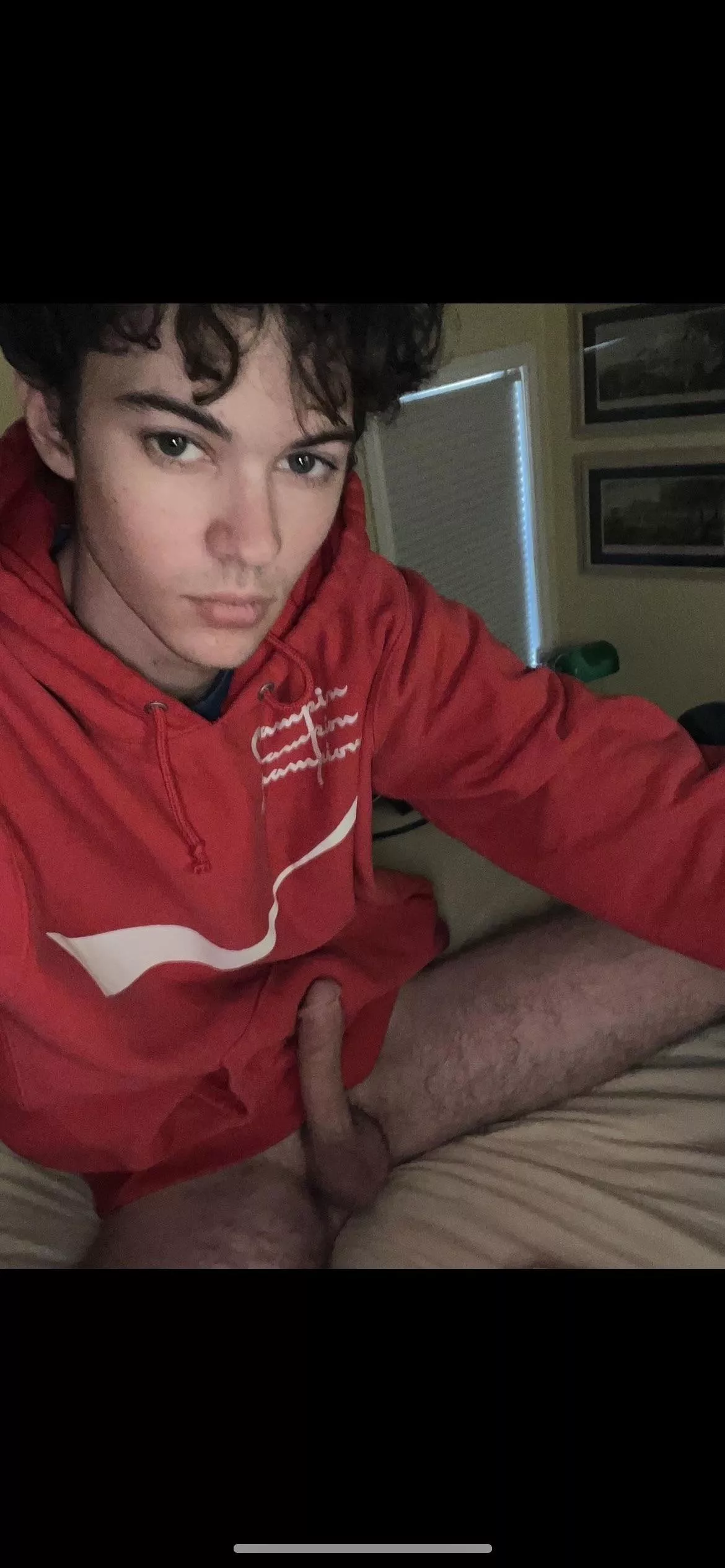 (20) bored… msg me?