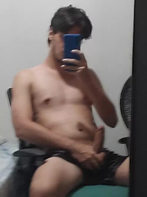 22 looking for fun, snap logan_foster01