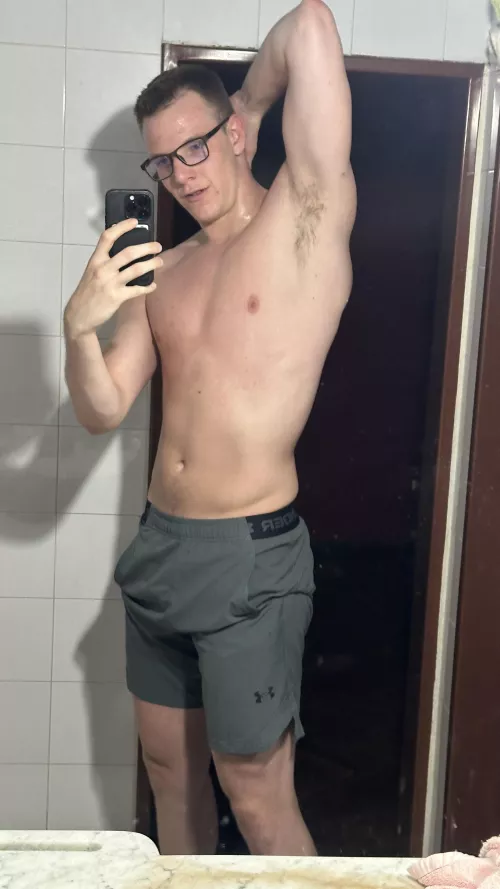 all sweaty just left the gym 💦