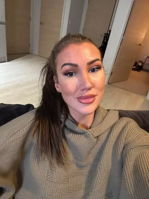 Are tall girls considered classy?